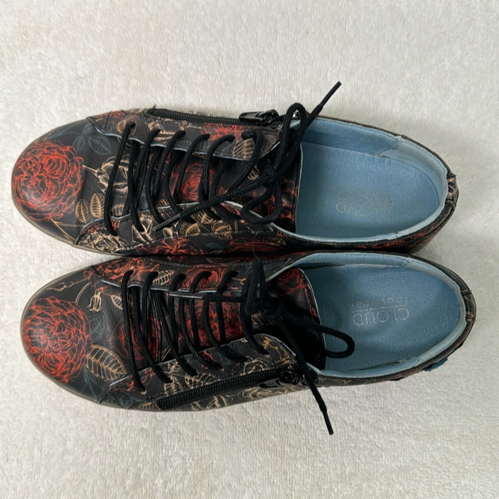 Cloud Aika Sneaker - image 5